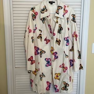 Karen Kane cotton trenchcoat with butterflies, lined.